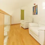 Cozy In With Wifi Apartamento