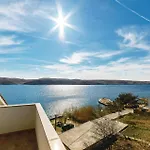 Cozy In With Wifi Apartamento Miškovići