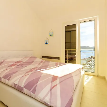 Cozy In With Wifi Apartment Miškovići